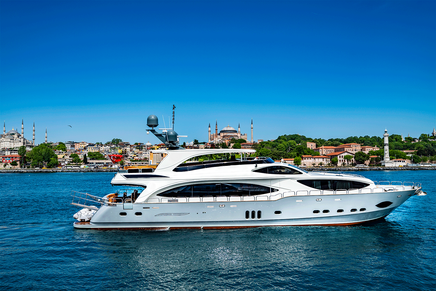 bosphorus cruise private yacht tour