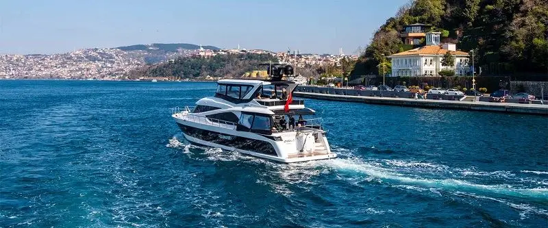 Luxury Yacht Charter Istanbul