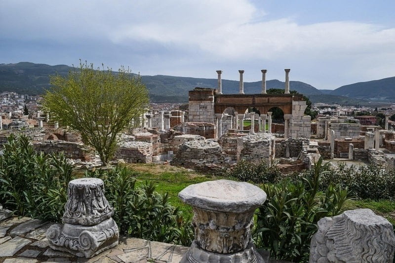 Ancient Religions of Aegean Turkey 4 The Basilica of St John