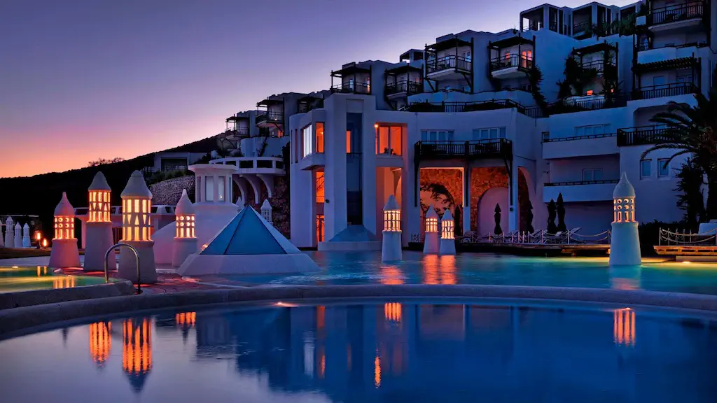 bodrum hotel kempinski barbaros bay