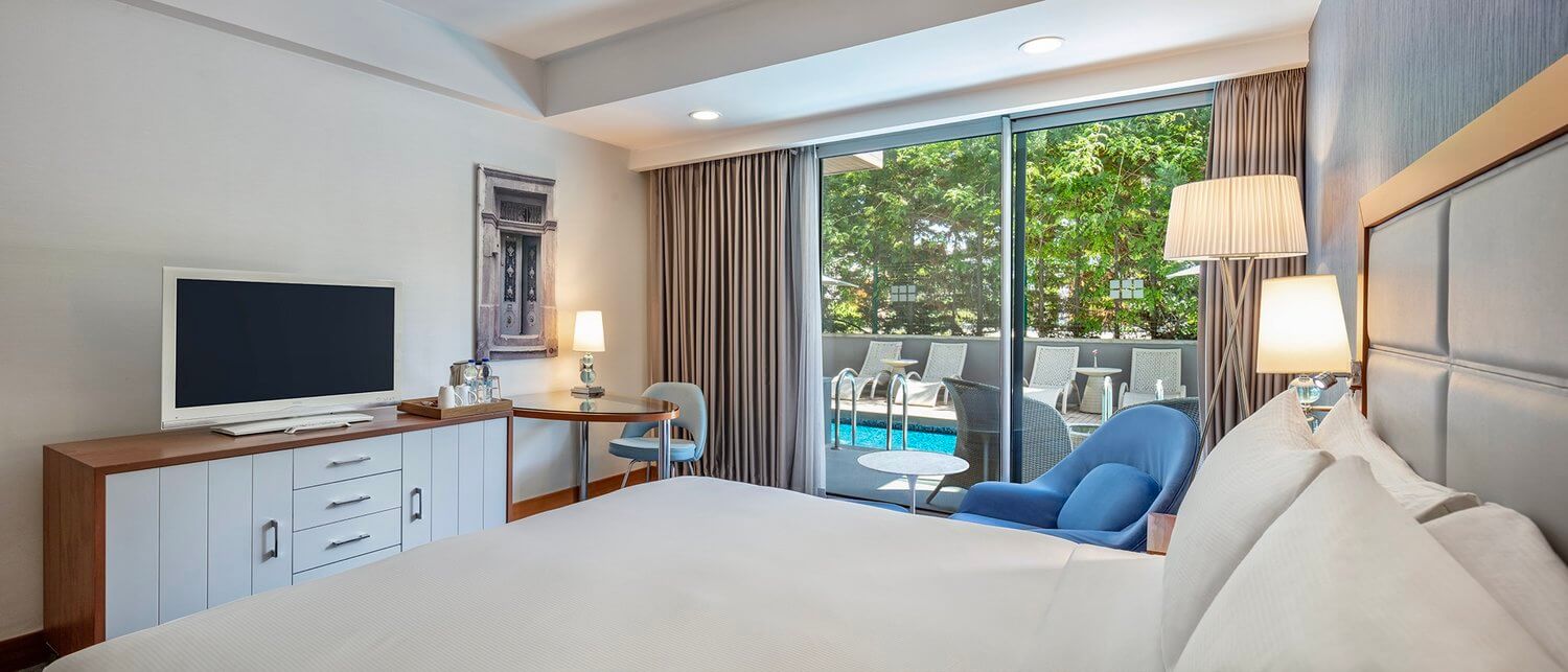 double tree kusadasi king deluxe swimup