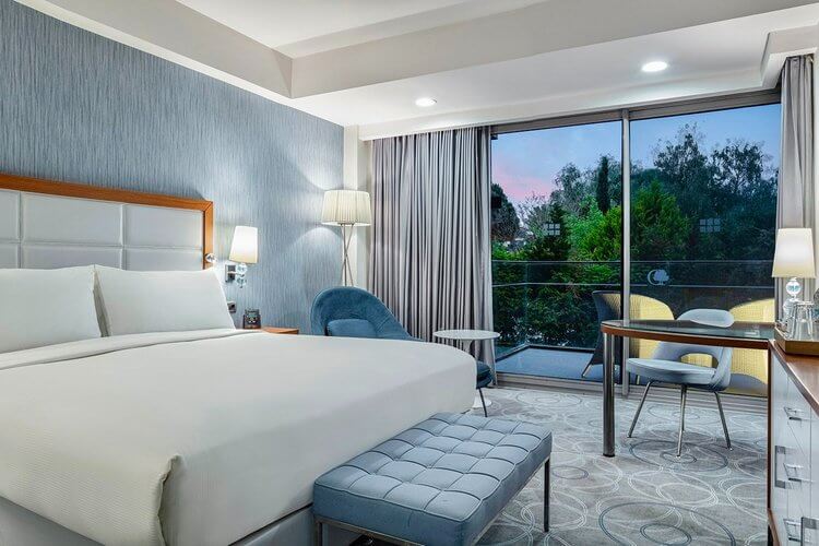 double tree kusadasi standard room