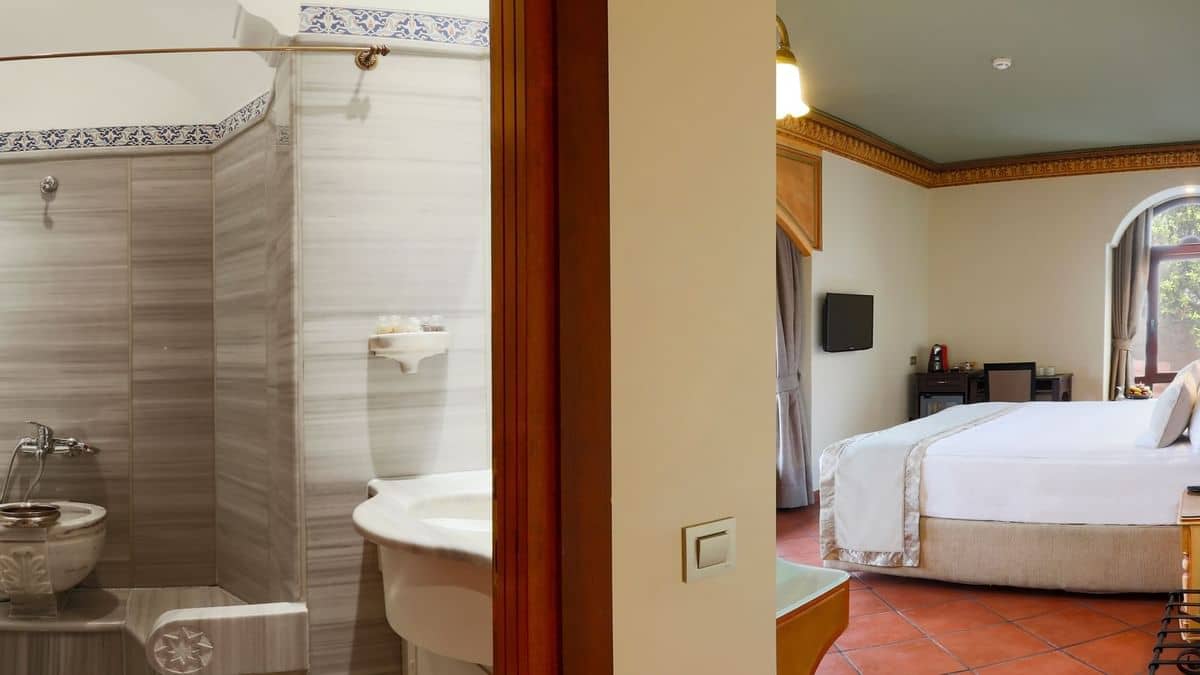 istanbul sultanahmet palace hotel deluxe room with sea view
