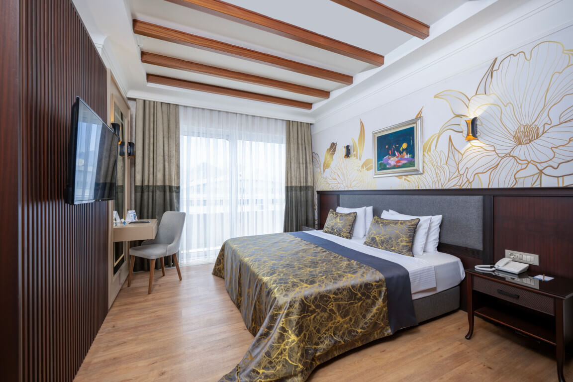 porto bello hotel senior room