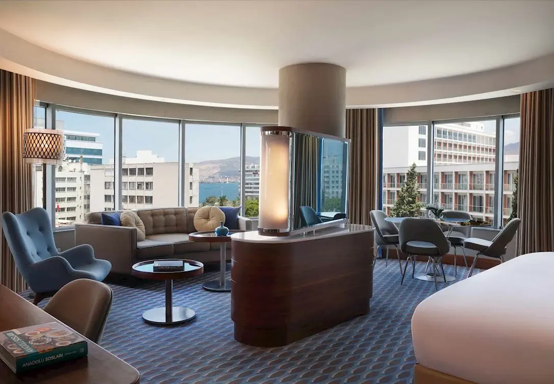 renaissance izmir hotel